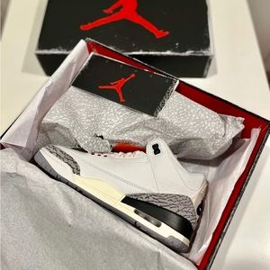 Jordan 3 White Cement Reimagined size 8.5 men